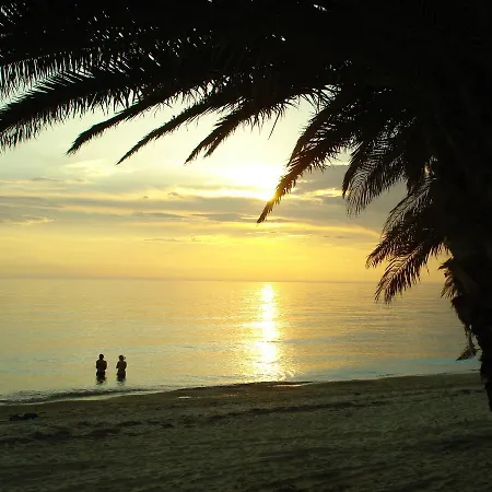 Venus Apartahotel Fourka